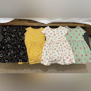 Like New Short Sleeve Cotton dresses 4T (set of 4)